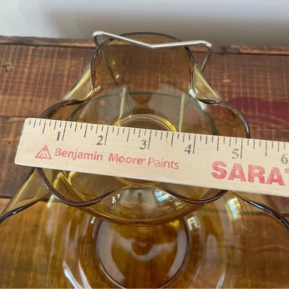 Vintage Amber Glass Anchor Hocking Chip & Dip Bowl🥨🍿 - Picture 6 of 11